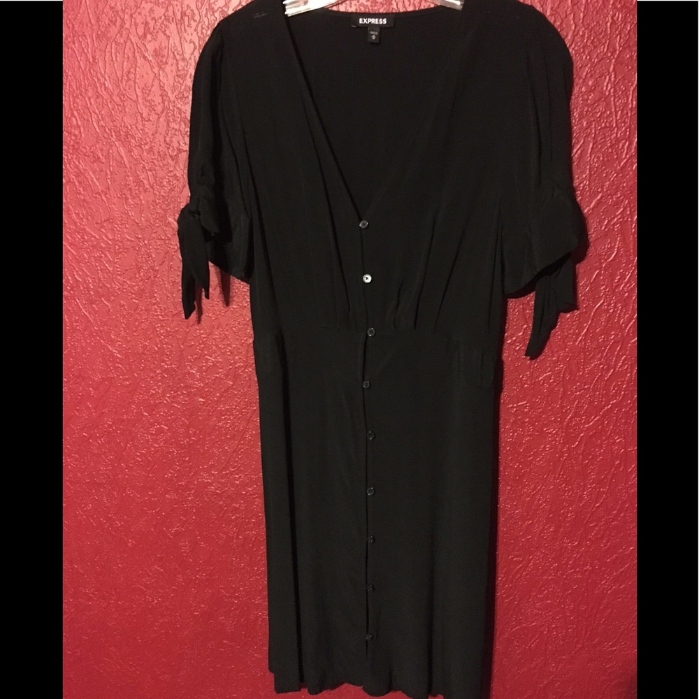 EXPRESS LBD Flirty Button Front Dress